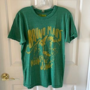 Bruno Mars 2014 Moonshine Jungle Tour tshirt